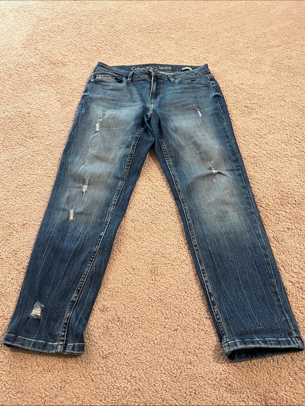 Calvin Klein Women's Cropped Ankle Skinny Distressed Blue Jeans